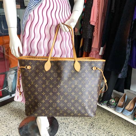 lv bag big size|louis vuitton neverfull bag large.